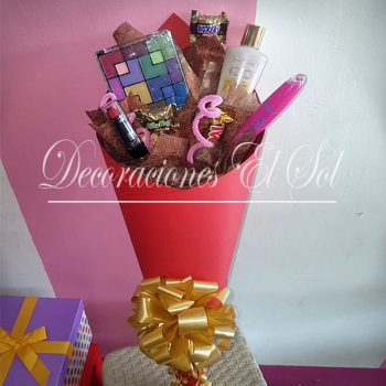 Arreglo "I love make up"