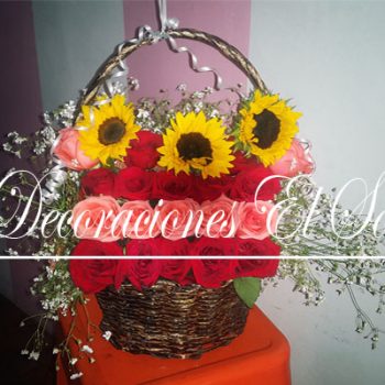Arreglo Canasta de Flores