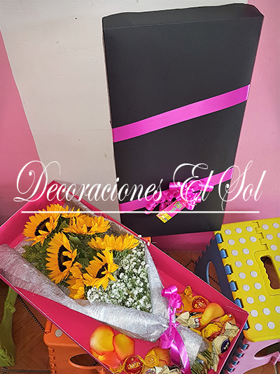 Arreglo Floral “Eres el sol de mi vida”